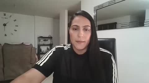 Snapshot of neny445 chatting on 17, 9, 2025 kelly lopez online show from 17, 9, 2025
