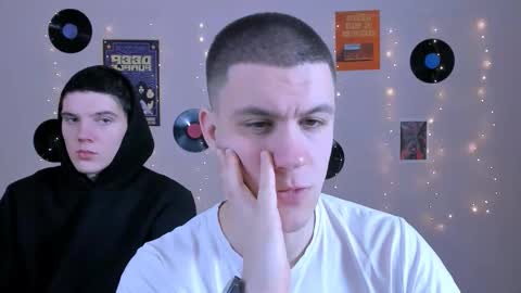 Snapshot of neo_raze_ chatting on 8, 2, 2026 neo_raze_ online show from 8, 2, 2026