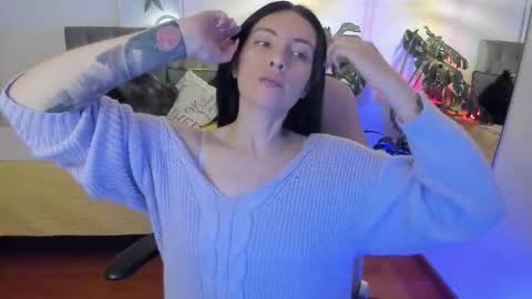 Sarah  online show from 30, 11, 2025