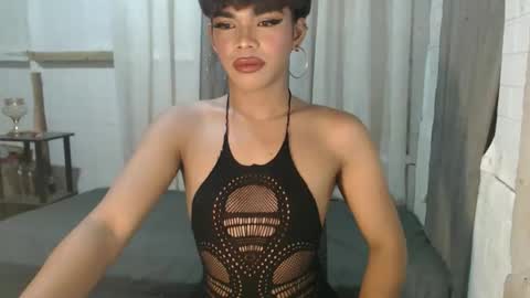 Snapshot of neomi_hardcock chatting on 28, 9, 2025 neomi online show from 28, 9, 2025