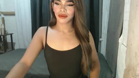 Snapshot of neomi_hardcock chatting on 8, 10, 2025 neomi online show from 8, 10, 2025