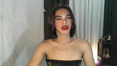 neomi online show from 20, 12, 2025