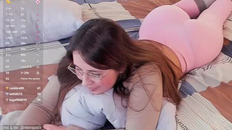 Snapshot of neonquack chatting on 30, 1, 2025 Riley online show from 30, 1, 2025