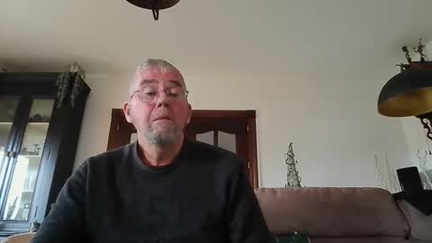 Snapshot of nesserdude20 chatting on 21, 12, 2025 nesserdude20 online show from 21, 12, 2025