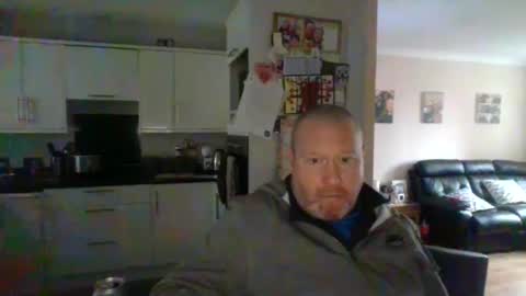 Snapshot of nesuk chatting on 10, 3, 2025 nesuk online show from 10, 3, 2025