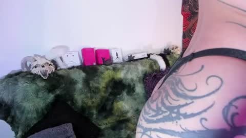 Marie    online show from 24, 6, 2026