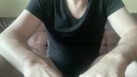 Snapshot of neu242gierig chatting on 21, 11, 2025 Neu242Gierig online show from 21, 11, 2025