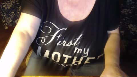Snapshot of new_milf chatting on 31, 12, 2024 Lilly online show from 31, 12, 2024