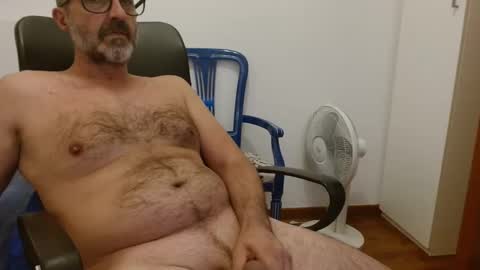 Snapshot of new_simi_74 chatting on 15, 9, 2025 simi online show from 15, 9, 2025