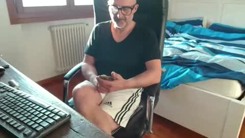 simi online show from 6, 4, 2026