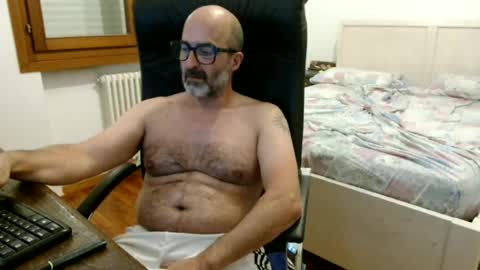 Snapshot of new_simi_74 chatting on 16, 6, 2026 simi online show from 16, 6, 2026