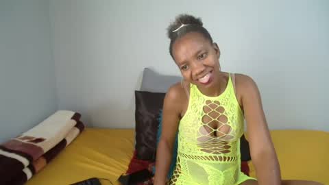 Snapshot of newbootyxx chatting on 16, 7, 2026 newbootyxx online show from 16, 7, 2026