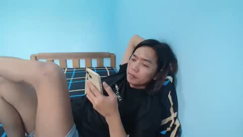 Snapshot of newest_star69 chatting on 17, 9, 2025 Lucy Pearl online show from 17, 9, 2025