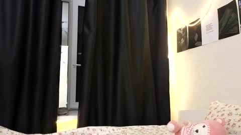 Snapshot of newproject_ chatting on 26, 10, 2025 Nova online show from 26, 10, 2025