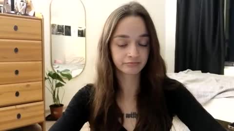 Snapshot of newproject_ chatting on 10, 11, 2025 Nova online show from 10, 11, 2025