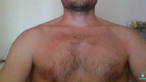 Snapshot of newtyguy90 chatting on 12, 12, 2024 newtyguy90 online show from 12, 12, 2024