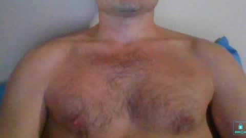 Snapshot of newtyguy90 chatting on 16, 12, 2024 newtyguy90 online show from 16, 12, 2024