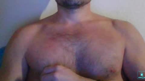 Snapshot of newtyguy90 chatting on 25, 12, 2024 newtyguy90 online show from 25, 12, 2024