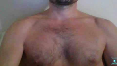 Snapshot of newtyguy90 chatting on 31, 12, 2024 newtyguy90 online show from 31, 12, 2024
