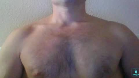 Snapshot of newtyguy90 chatting on 3, 1, 2025 newtyguy90 online show from 3, 1, 2025