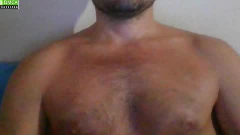 Snapshot of newtyguy90 chatting on 26, 10, 2025 newtyguy90 online show from 26, 10, 2025