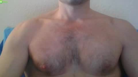 Snapshot of newtyguy90 chatting on 12, 2, 2026 newtyguy90 online show from 12, 2, 2026