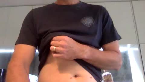 newysub75 online show from 29, 10, 2025