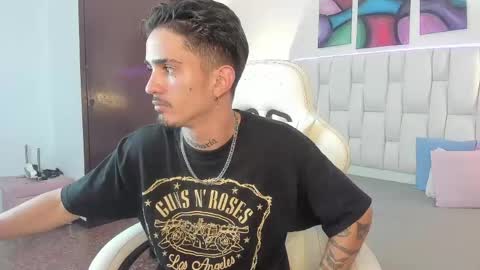 Yeison online show from 13, 4, 2026