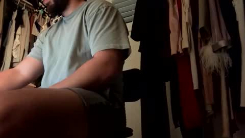 Snapshot of nextdoorforyou chatting on 22, 12, 2025 Your next door neighbor online show from 22, 12, 2025