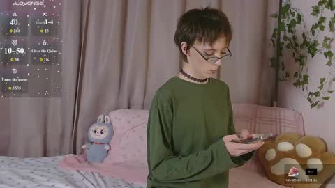 NextVibe1 online show from 12, 4, 2026