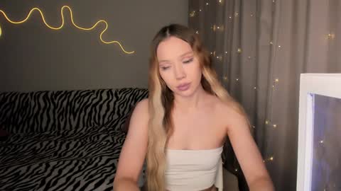 Mina online show from 6, 12, 2024