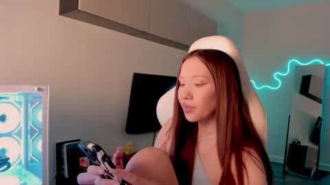 Mina online show from 30, 4, 2026