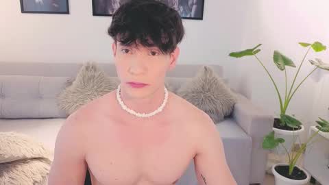 Snapshot of neythan__blaze chatting on 8, 9, 2025   online show from 8, 9, 2025