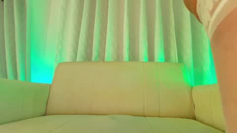 Snapshot of nezo_ chatting on 26, 2, 2026 Angie Instagram angie julianac add me online show from 26, 2, 2026