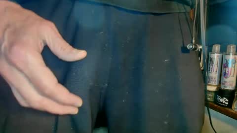 Snapshot of nfgwholoves2cum chatting on 10, 2, 2025 NFG Nice Friendly Guy Dick online show from 10, 2, 2025