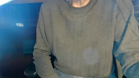 Snapshot of nfgwholoves2cum chatting on 24, 2, 2025 NFG Nice Friendly Guy Dick online show from 24, 2, 2025