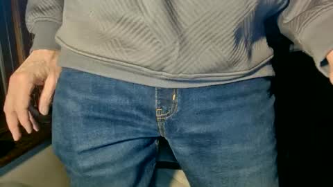 Snapshot of nfgwholoves2cum chatting on 2, 6, 2026 NFG Nice Friendly Guy Dick online show from 2, 6, 2026