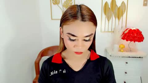 Snapshot of nhicolehollywood chatting on 21, 2, 2025 hottie nicole online show from 21, 2, 2025