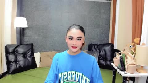 Snapshot of nhicolehollywood chatting on 21, 9, 2025 hottie nicole online show from 21, 9, 2025