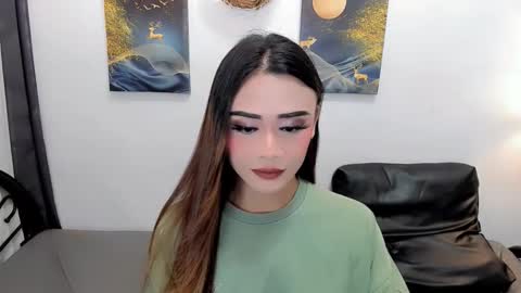 Snapshot of nhicolehollywood chatting on 15, 11, 2025 hottie nicole online show from 15, 11, 2025