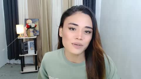 Snapshot of nhicolehollywood chatting on 4, 12, 2025 hottie nicole online show from 4, 12, 2025