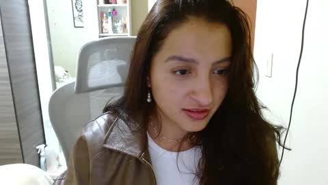 Snapshot of nia_cop chatting on 15, 12, 2025 Dani online show from 15, 12, 2025