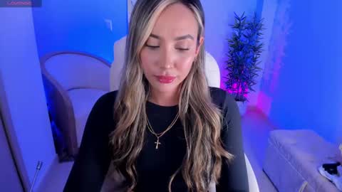 Snapshot of niabennet chatting on 3, 10, 2025 Nia online show from 3, 10, 2025