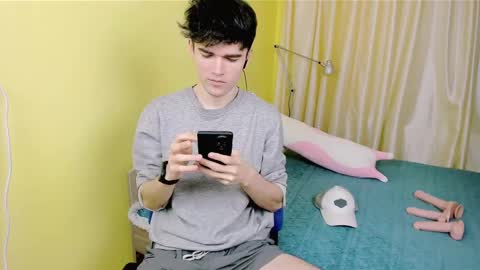 Snapshot of nic_ky chatting on 28, 12, 2024 Nick PVT is open FanslyTwitter - Nic kycb online show from 28, 12, 2024