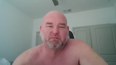 Snapshot of niceandslow4200 chatting on 2, 6, 2026 niceandslow online show from 2, 6, 2026