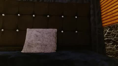 Michell  online show from 18, 2, 2025