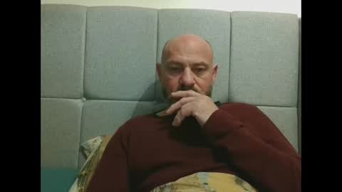 Snapshot of nicecock4u1979 chatting on 2, 3, 2025 hot builder online show from 2, 3, 2025