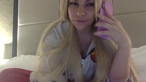 Amber online show from 7, 4, 2026