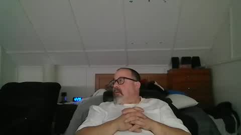 niceguy7208 online show from 10, 11, 2025