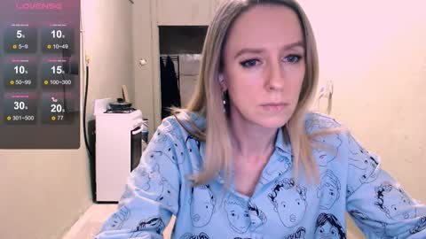 Snapshot of nicekat chatting on 24, 3, 2026 Kathrine online show from 24, 3, 2026